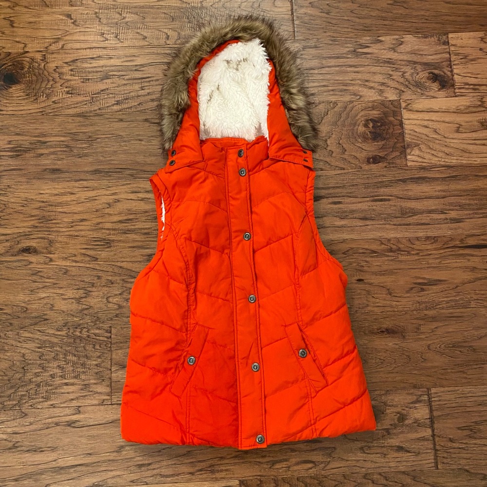 Green Tea Women Orange Puffer Vest Faux Fur Trim Hood Shearling Lined Large